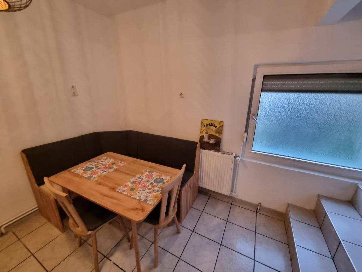 Pension Donaublick Grein 2 In Stifterstrasse 19A Buitenkant foto