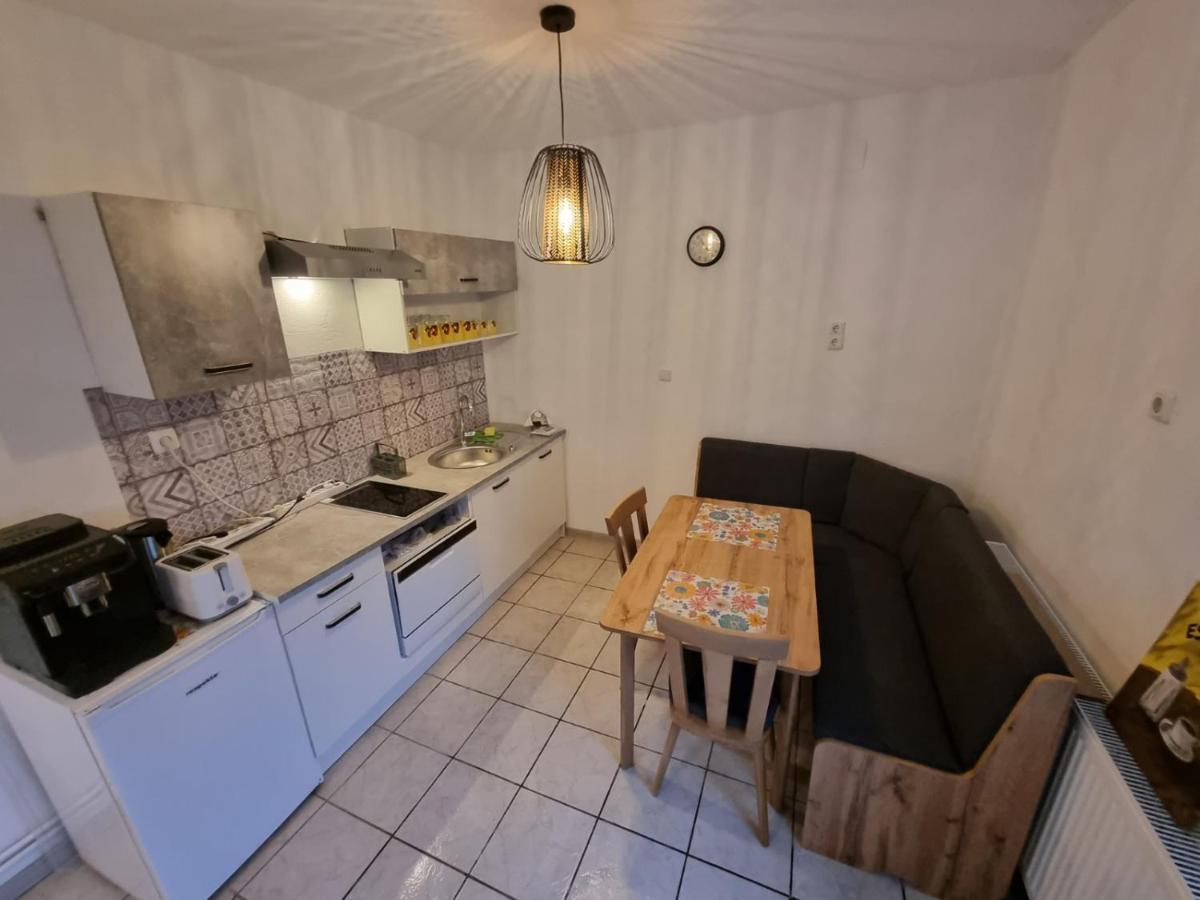 Pension Donaublick Grein 2 In Stifterstrasse 19A Buitenkant foto