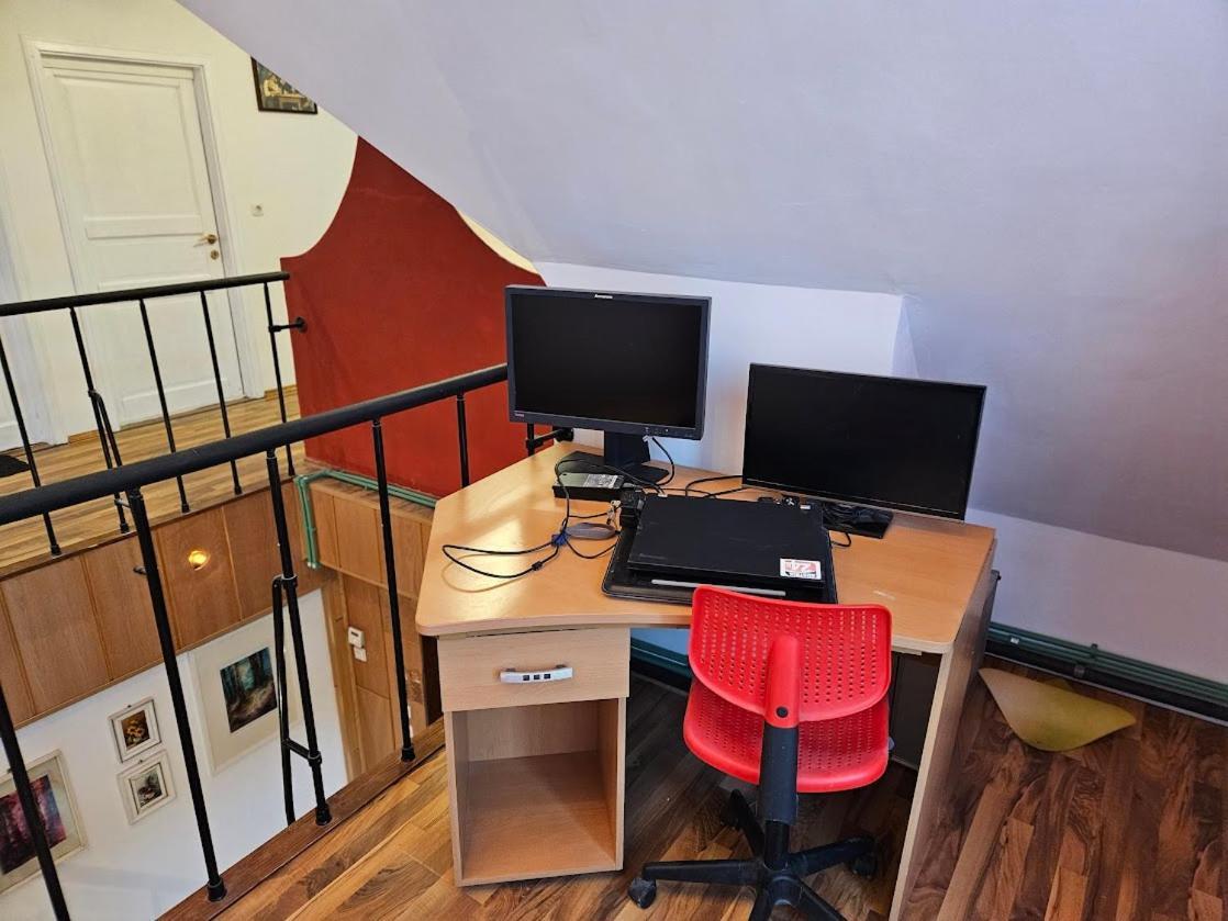 Pension Donaublick Grein 2 In Stifterstrasse 19A Buitenkant foto